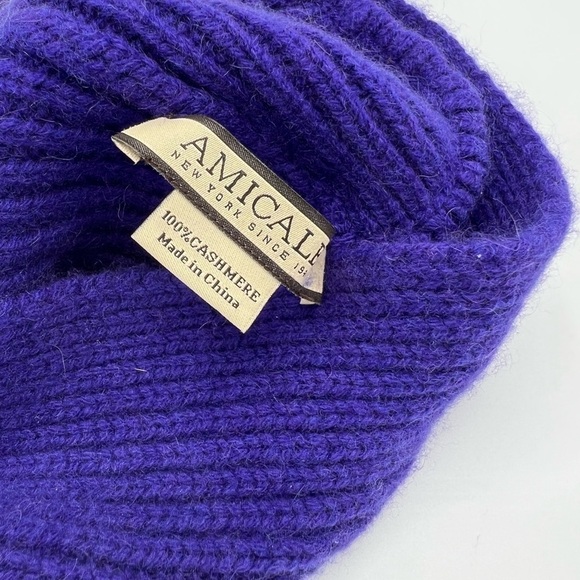 Ladies cashmere hat, Amicale, brand new